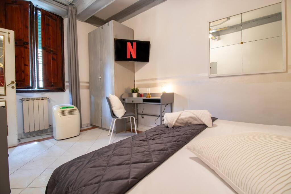 Firenze Duomo 400 Metri *Dimora Degli Specchi* Apartman Kültér fotó